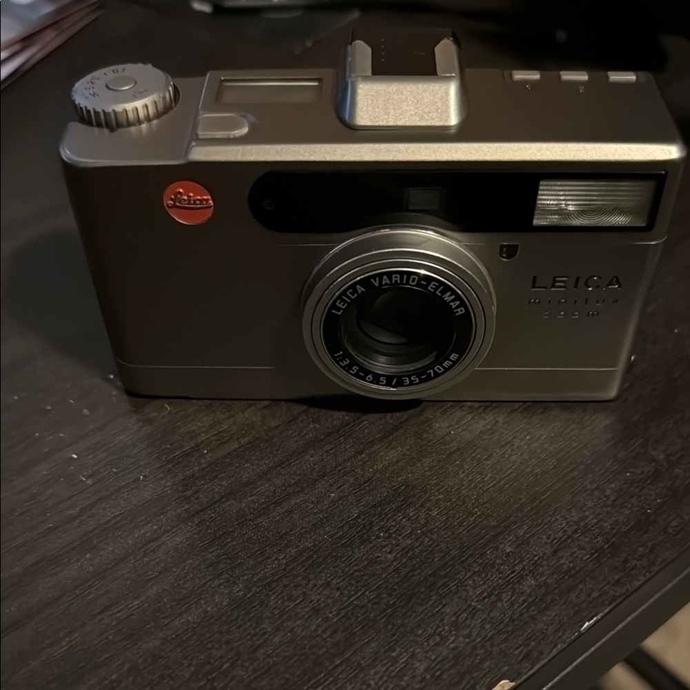 Leica Minilux Zoom